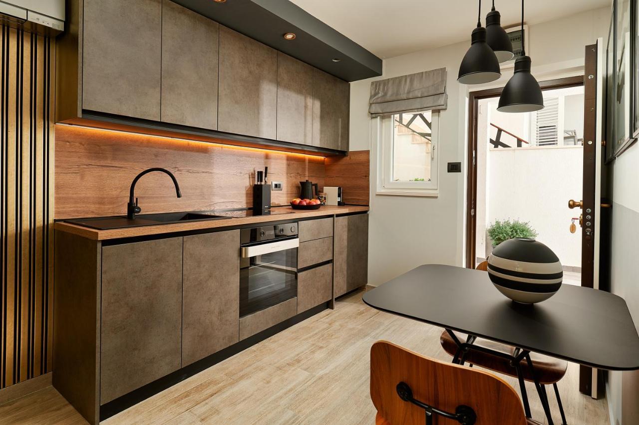 Apartments Ziggy Star Slatine Luaran gambar