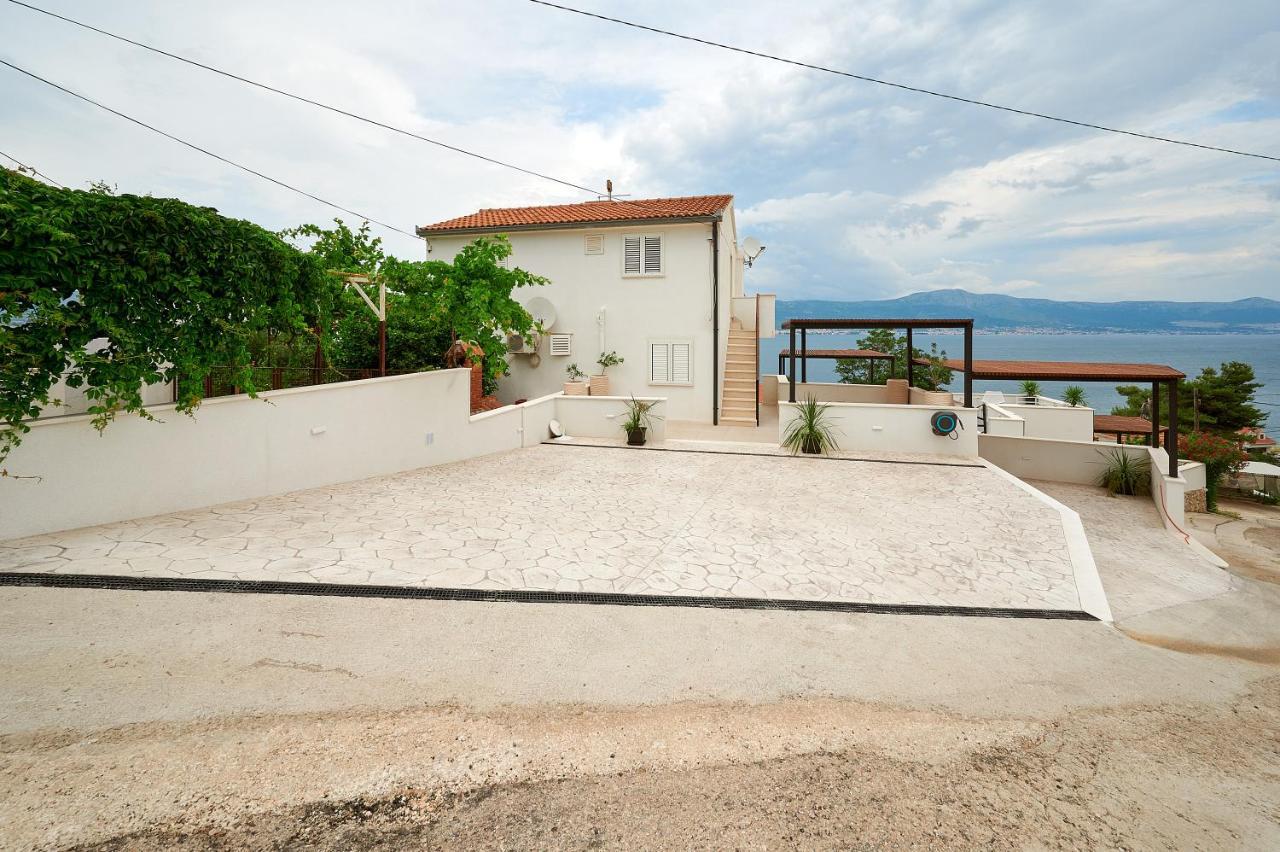 Apartments Ziggy Star Slatine Luaran gambar