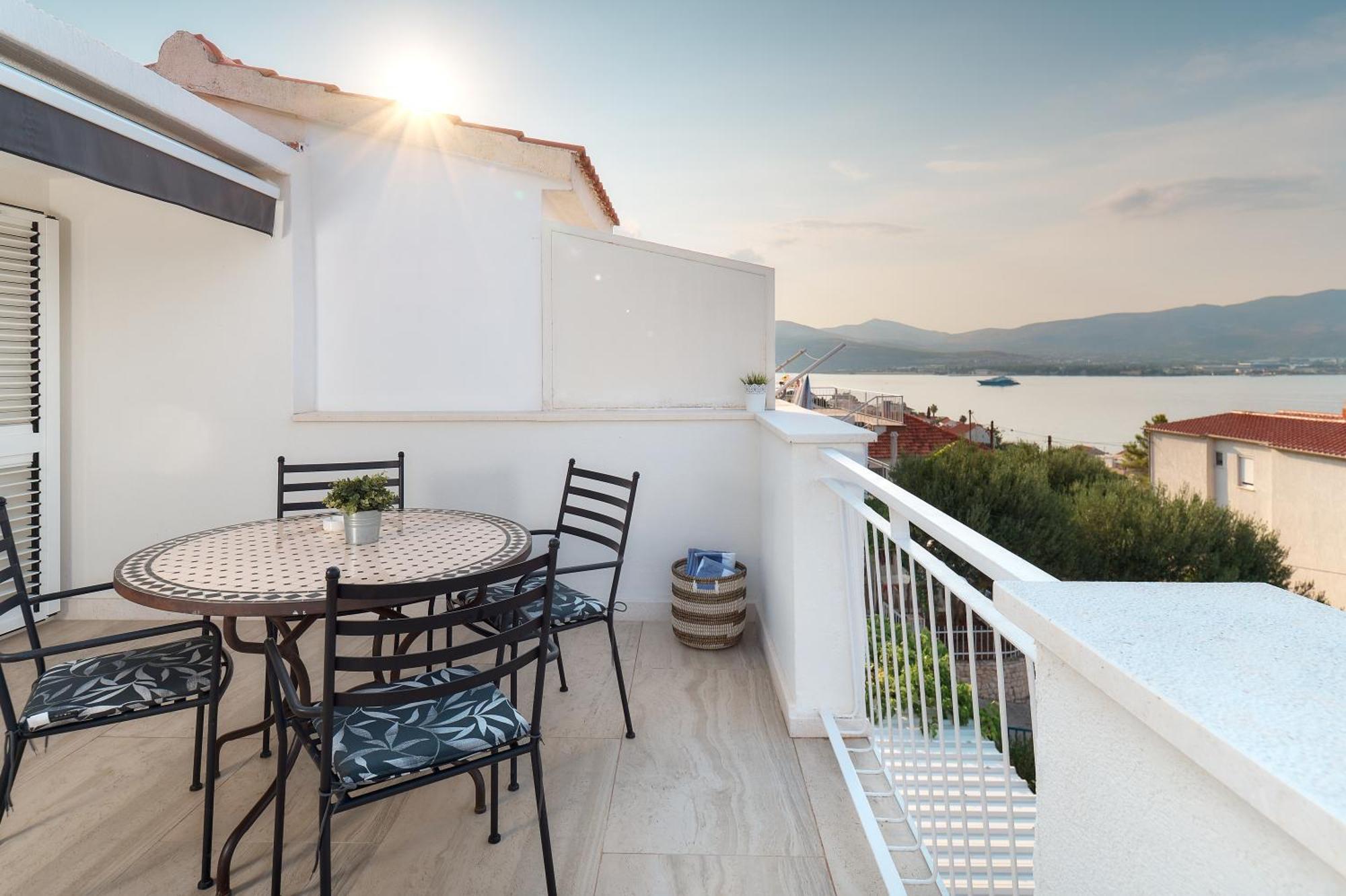 Apartments Ziggy Star Slatine Luaran gambar